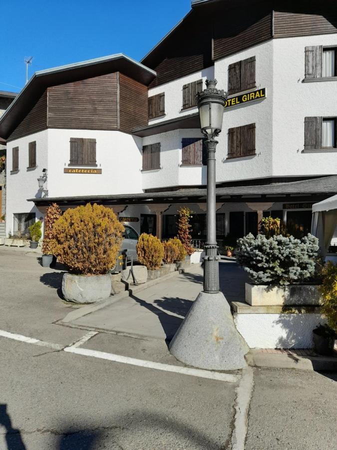 Hotel Giral Biescas  Exterior foto